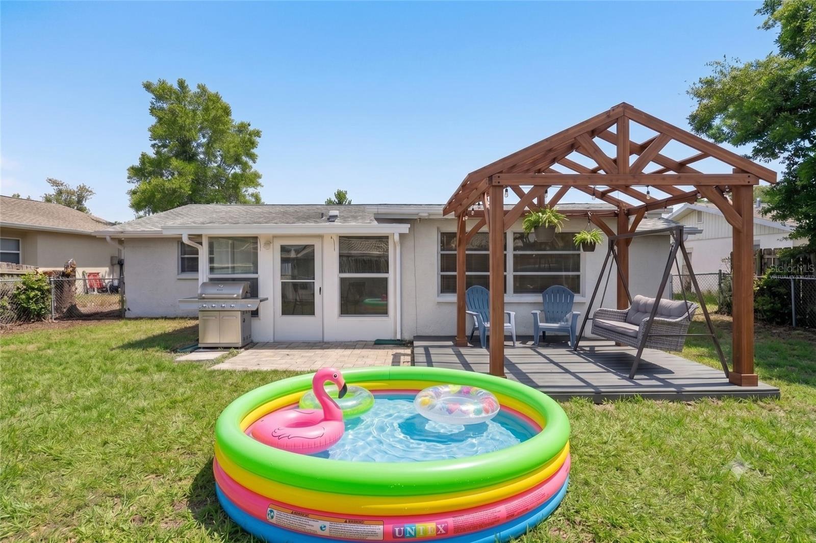 EMBASSY HILLS - Residential