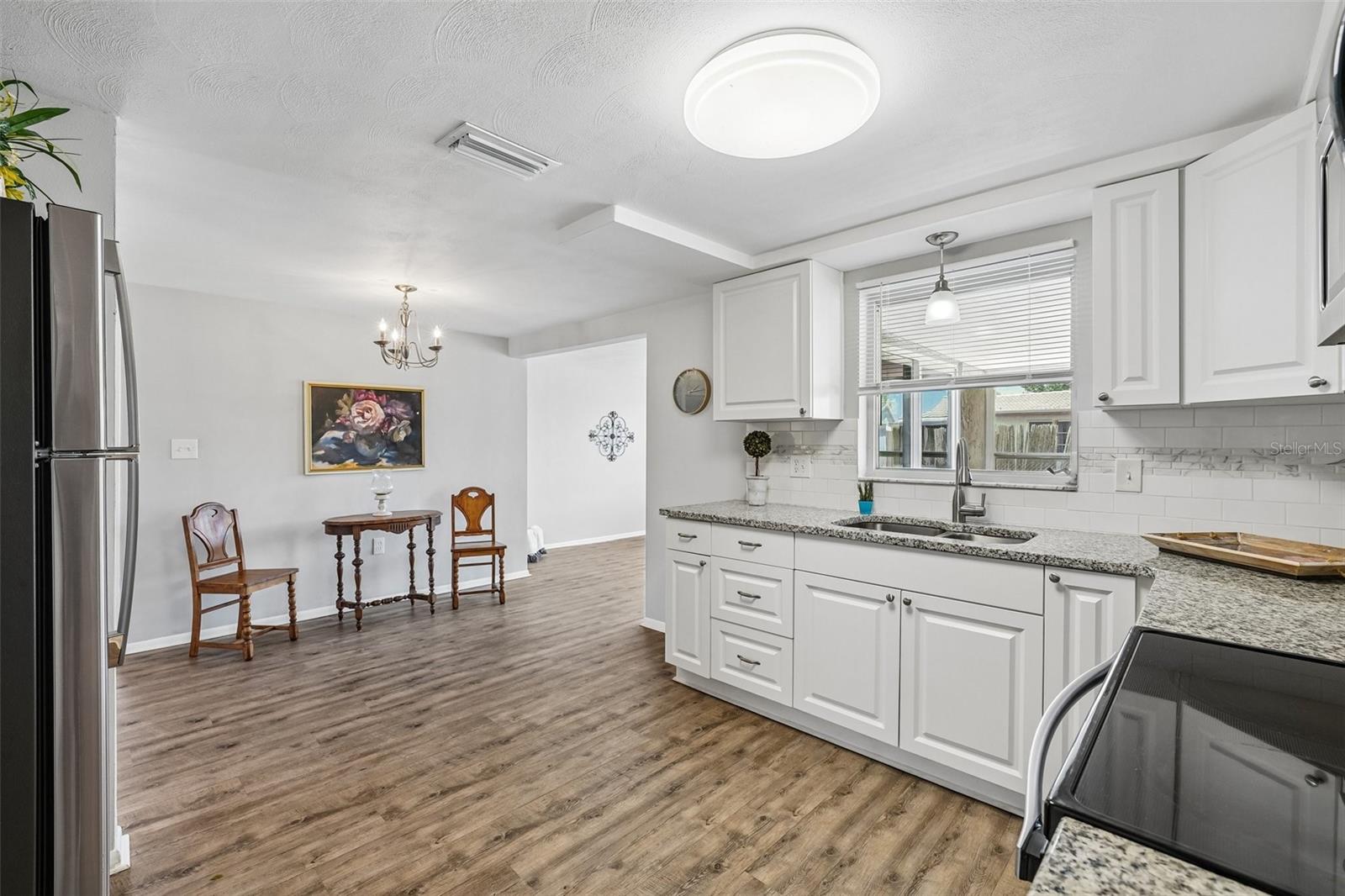 EMBASSY HILLS - Residential