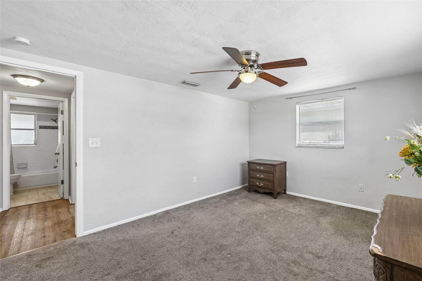 EMBASSY HILLS - Residential