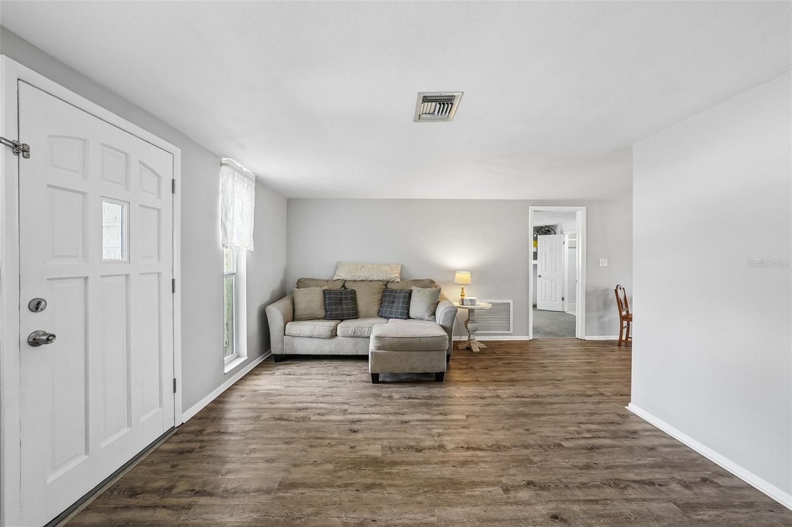 EMBASSY HILLS - Residential