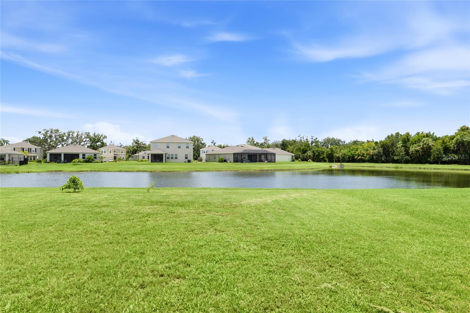 SILVERSTONE NORTH PH IC & ID - Residential