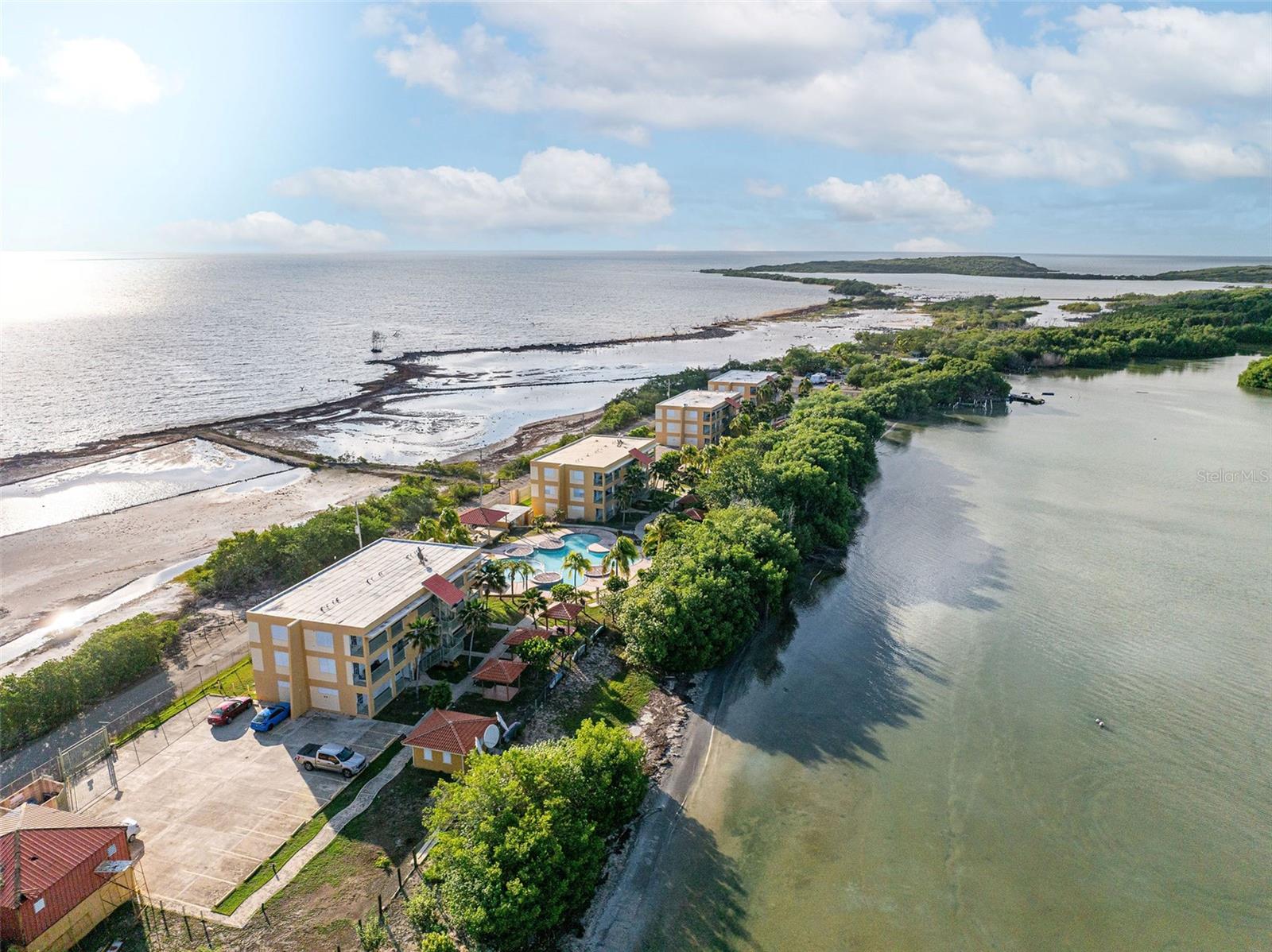 BARRIO BOQUERON - Residential