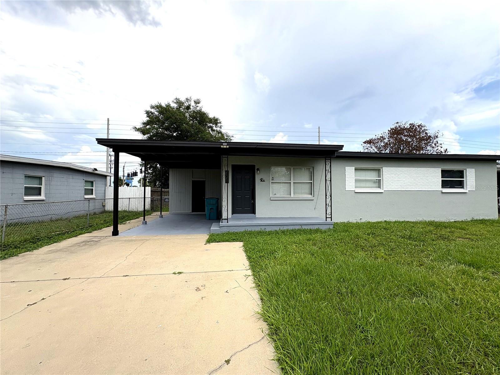 PINE GROVE ESTATES - Residential Lease