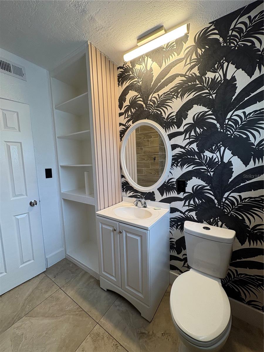 PINE GROVE ESTATES - Residential Lease