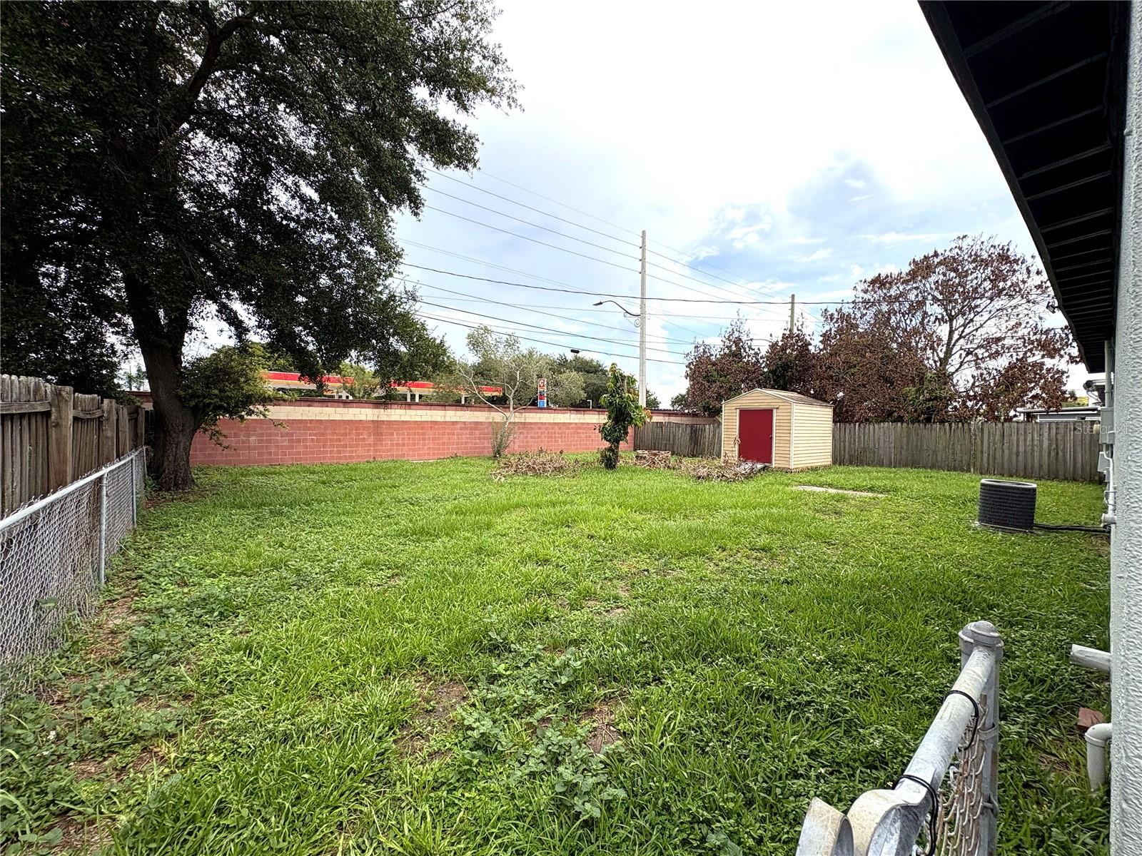PINE GROVE ESTATES - Residential Lease