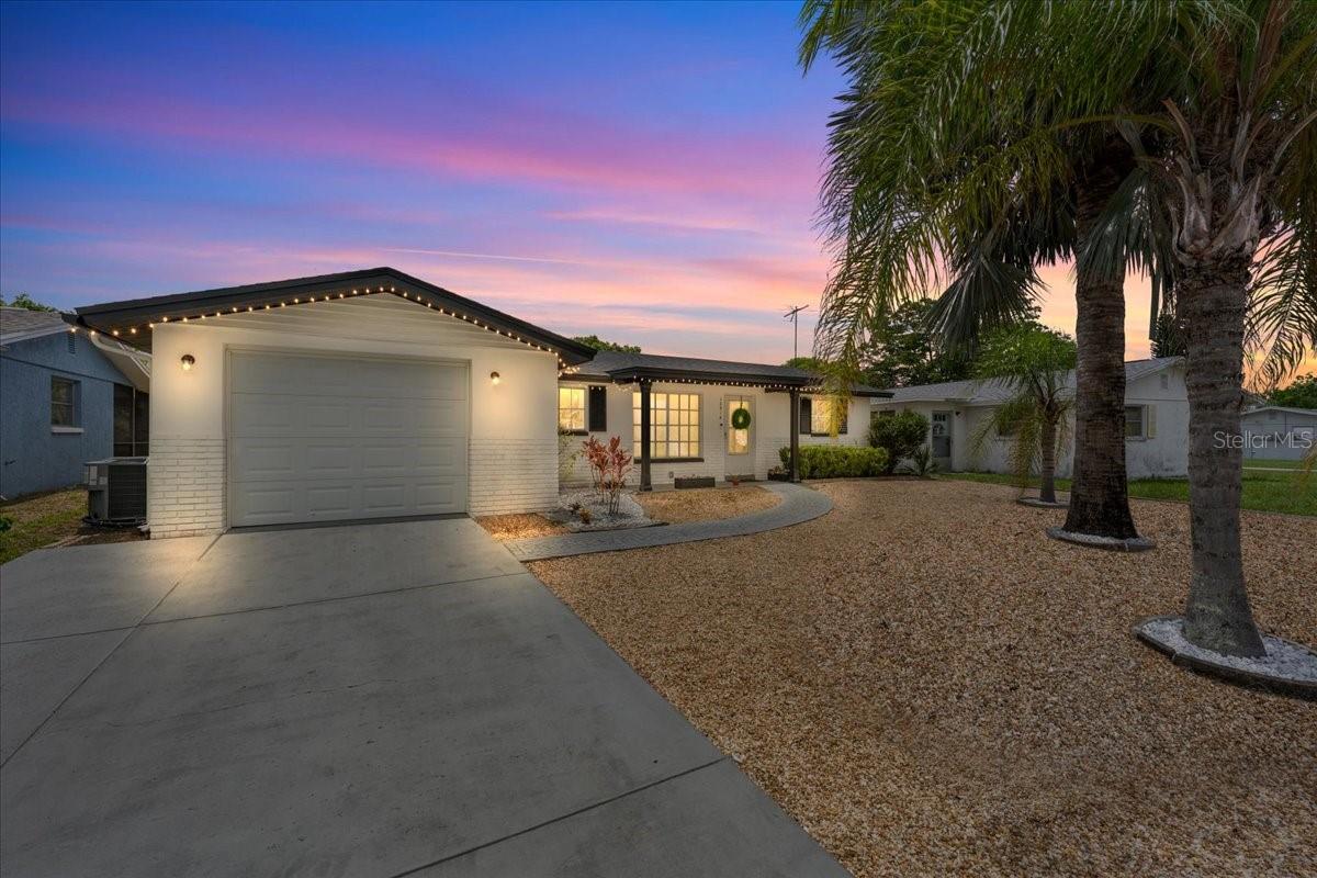 PALM TERRACE ESTATES - Residential