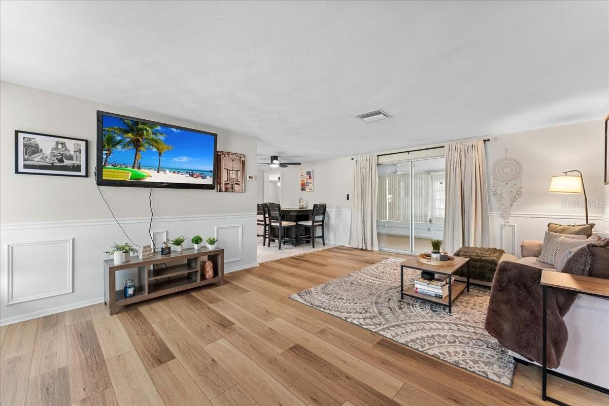 PALM TERRACE ESTATES - Residential