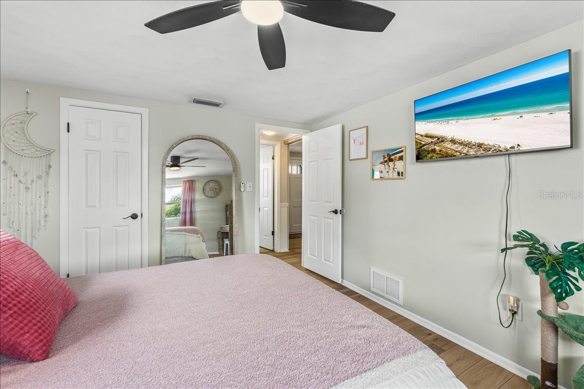 PALM TERRACE ESTATES - Residential