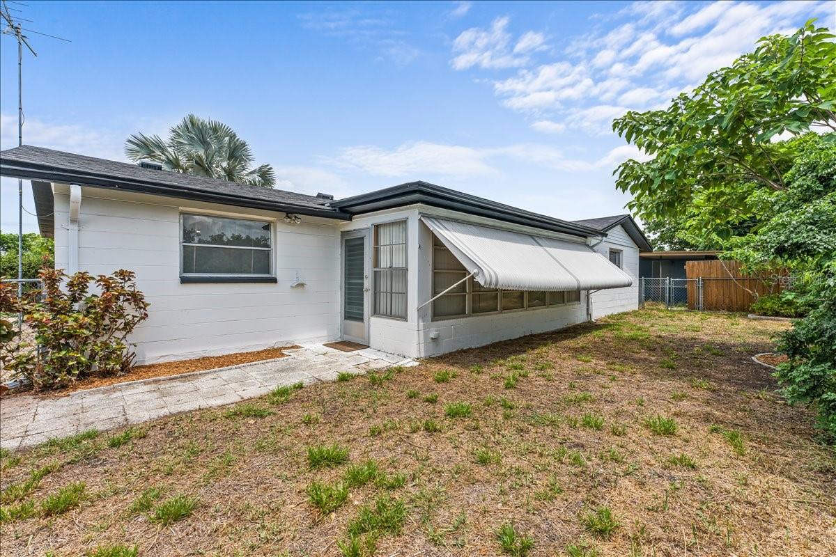 PALM TERRACE ESTATES - Residential