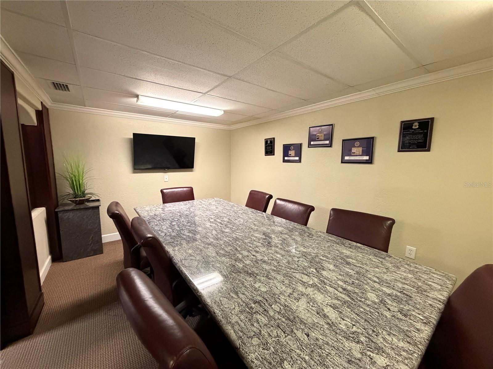 TAMPAS NORTH SIDE COUNTRY CLU - Commercial Sale