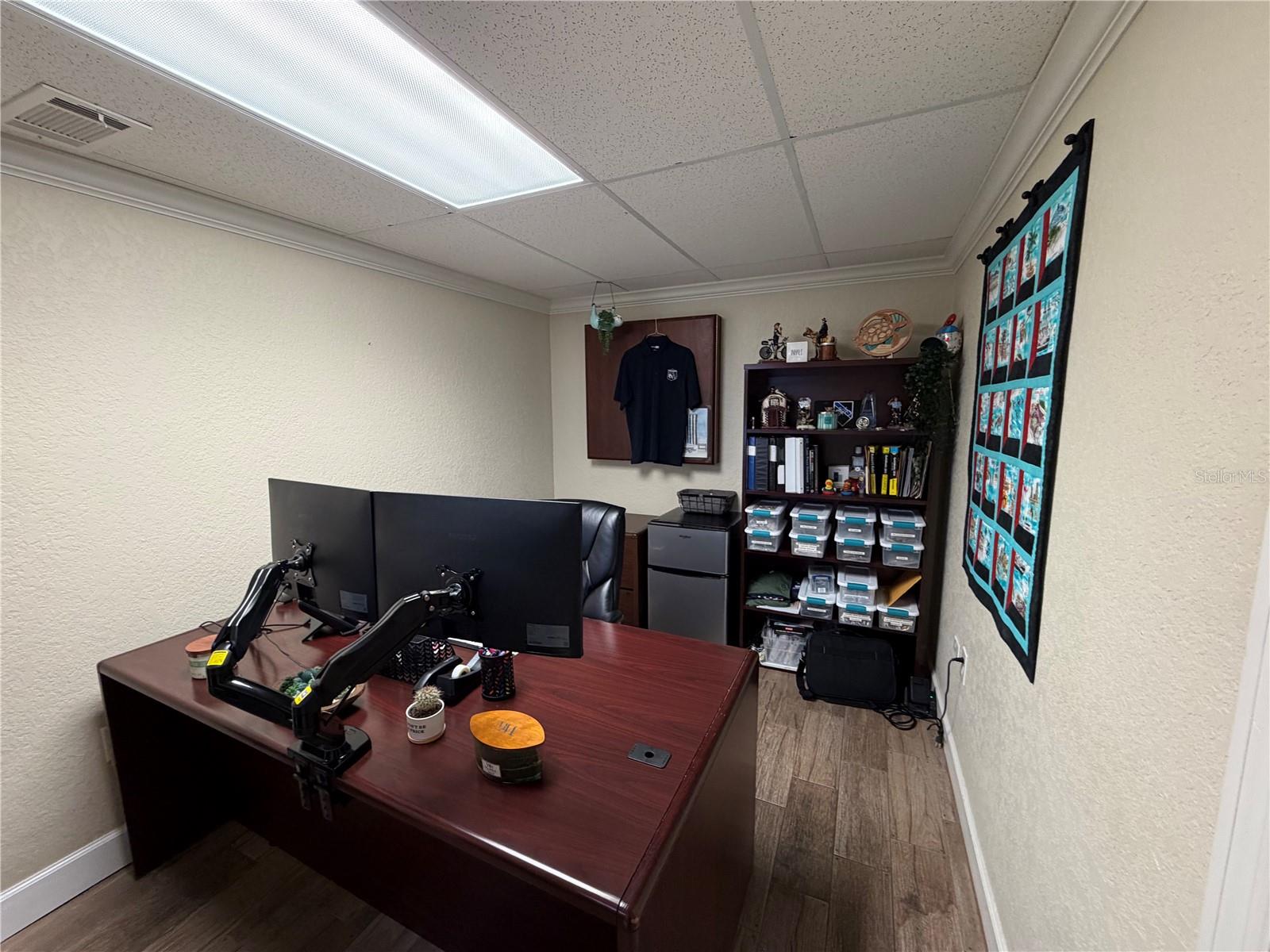 TAMPAS NORTH SIDE COUNTRY CLU - Commercial Sale