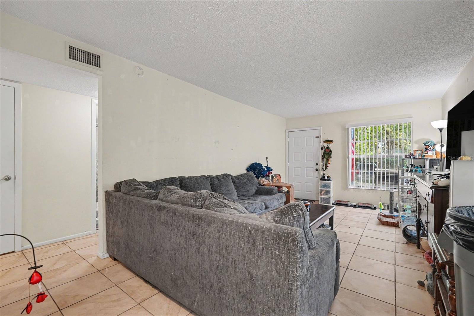 THE OAKS UNIT V A CONDOMINIUM - Residential
