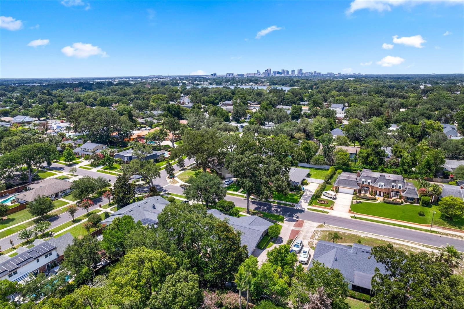 SOUTHERN OAKS - Residential