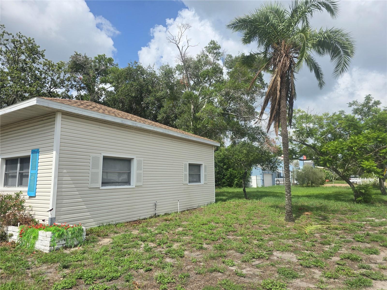 COUNTRY CLUB ADD - Residential