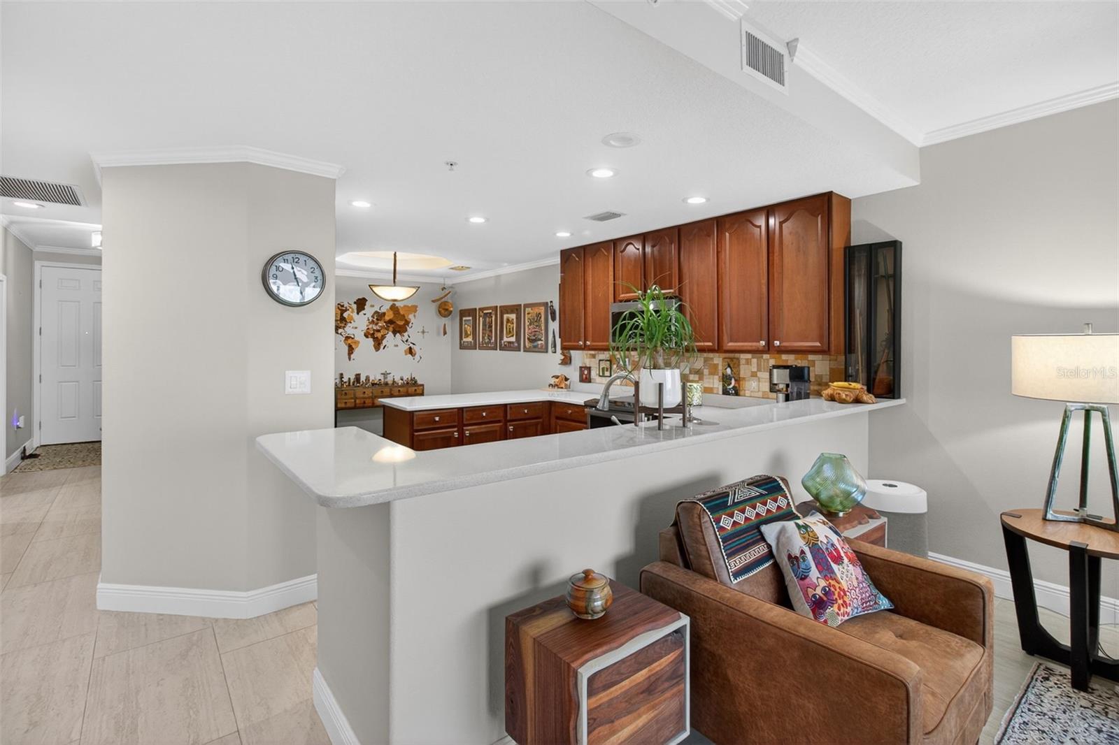 SEMINOLE ISLE CONDO - Residential
