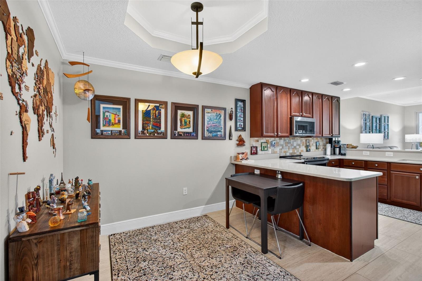SEMINOLE ISLE CONDO - Residential