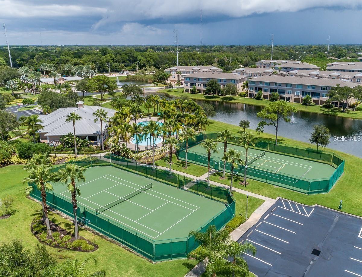 SEMINOLE ISLE CONDO - Residential