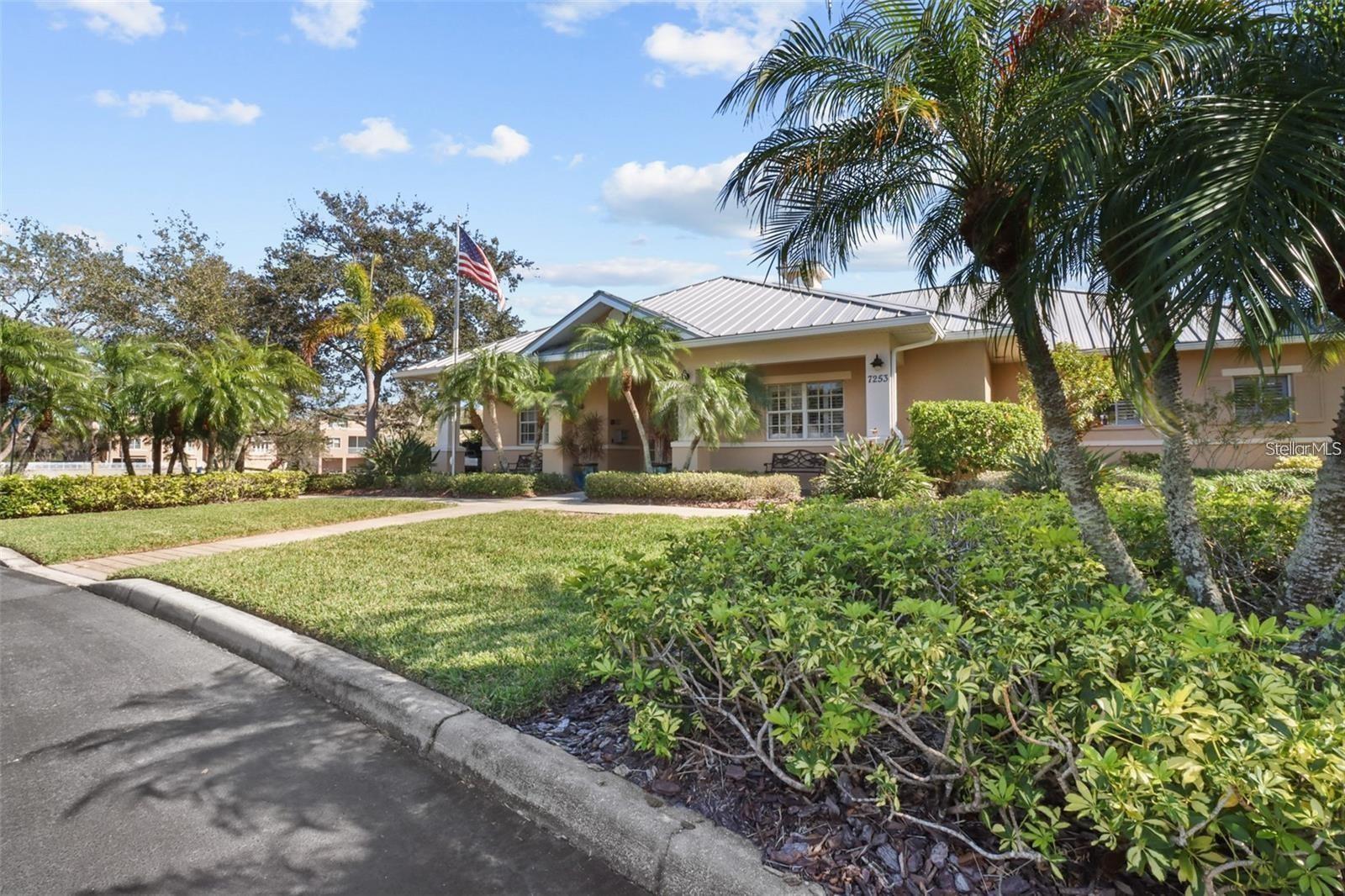 SEMINOLE ISLE CONDO - Residential