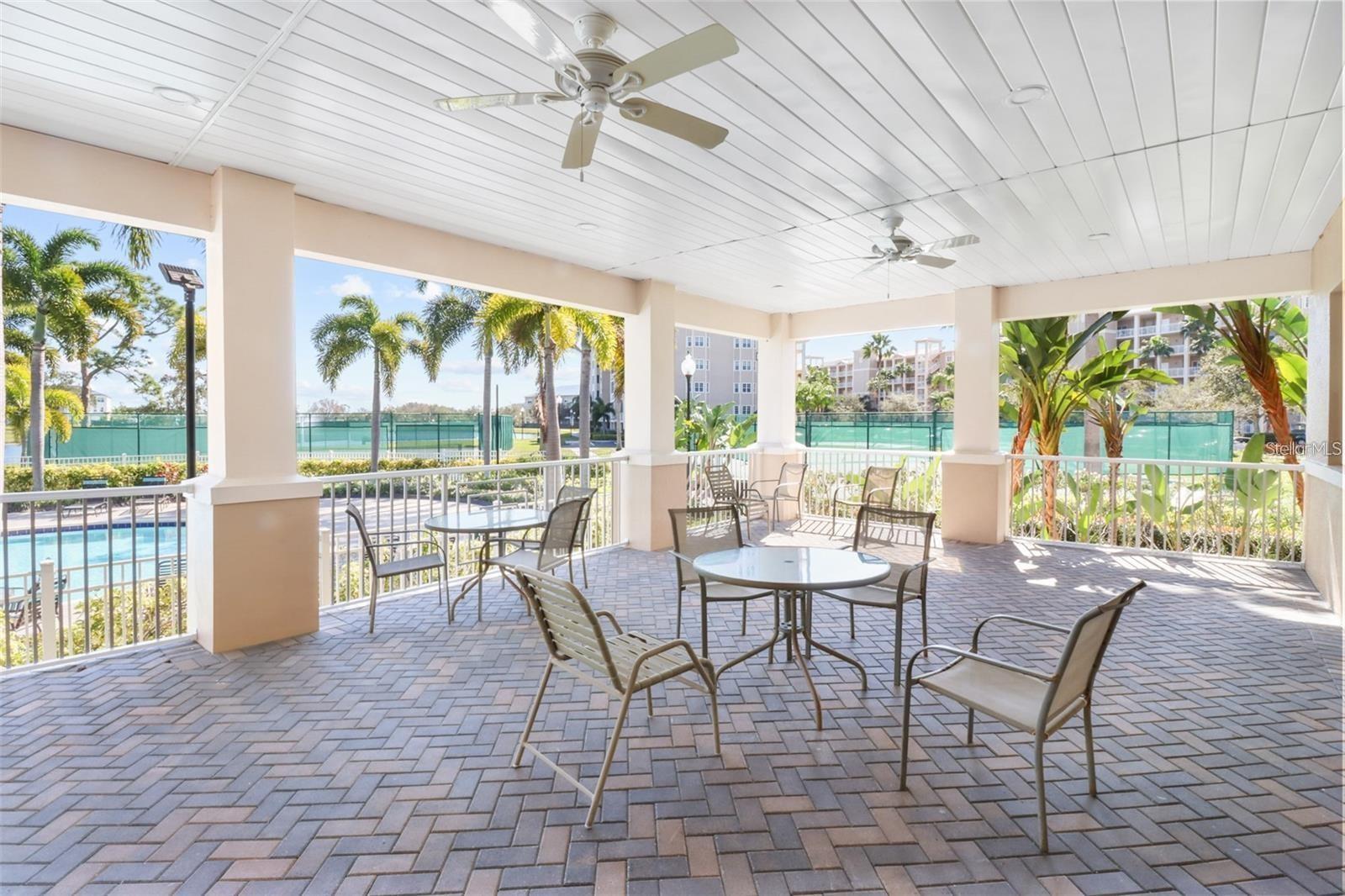SEMINOLE ISLE CONDO - Residential
