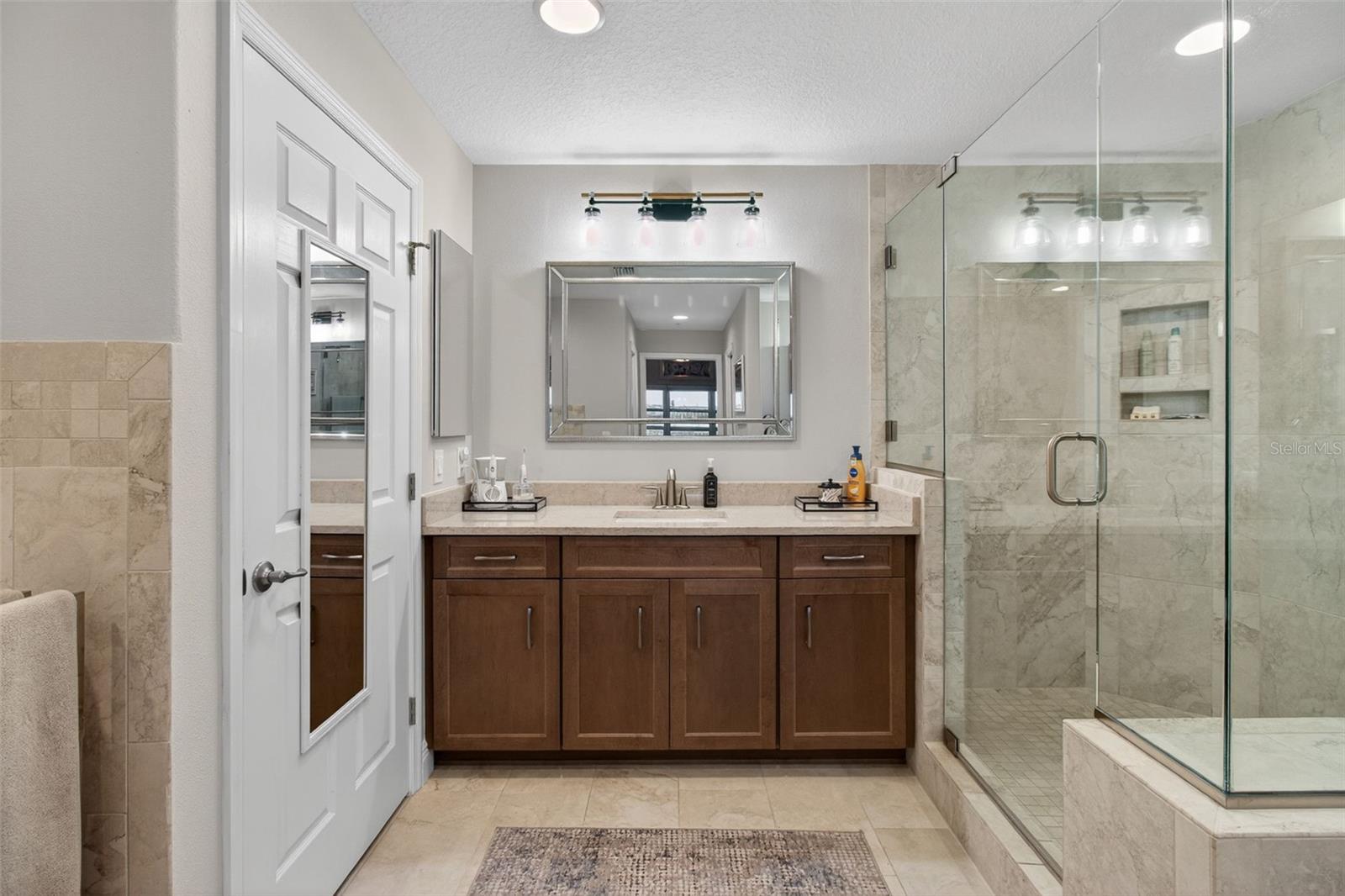 SEMINOLE ISLE CONDO - Residential