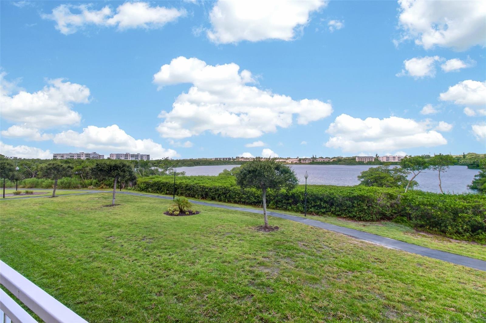 SEMINOLE ISLE CONDO - Residential
