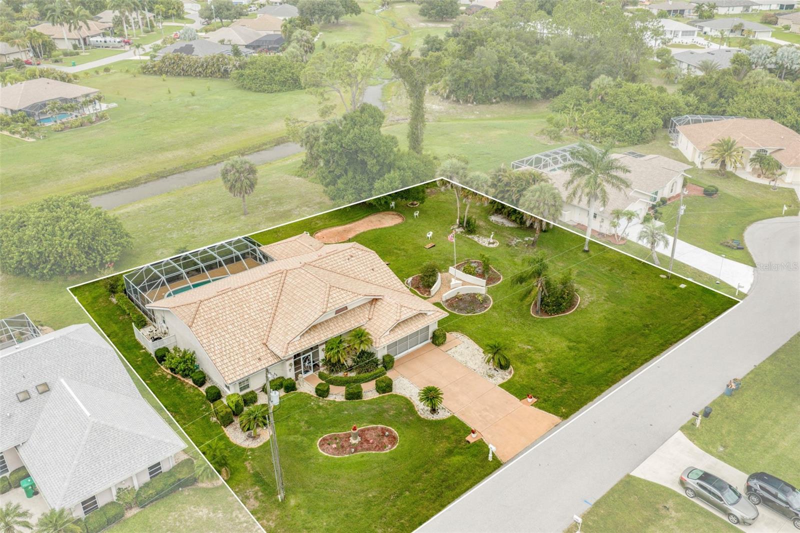 PUNTA GORDA ISLES SEC 20 - Residential