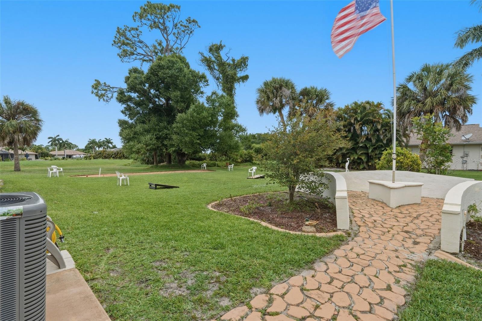PUNTA GORDA ISLES SEC 20 - Residential
