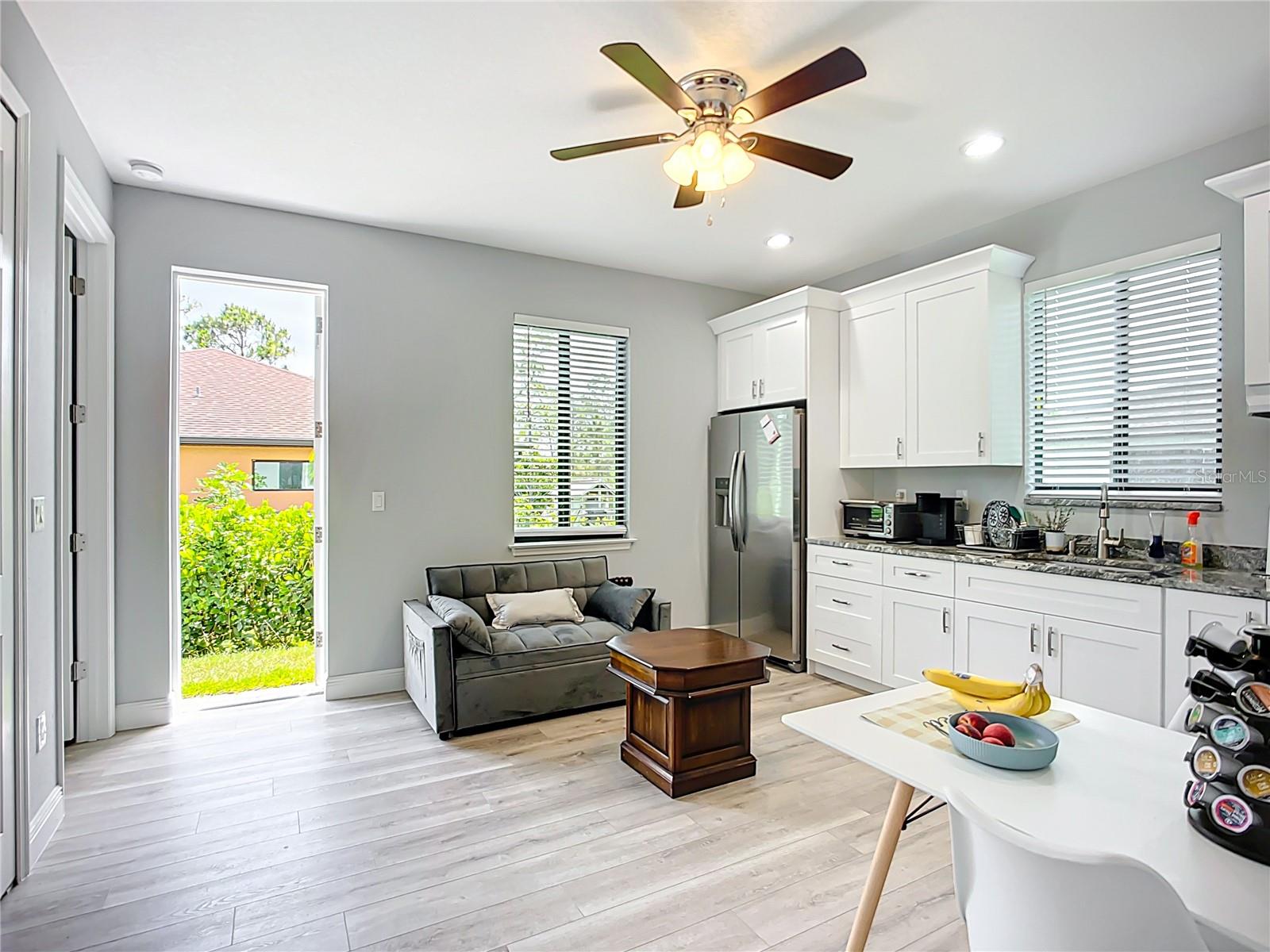 WARM MINERAL SPGS - Residential