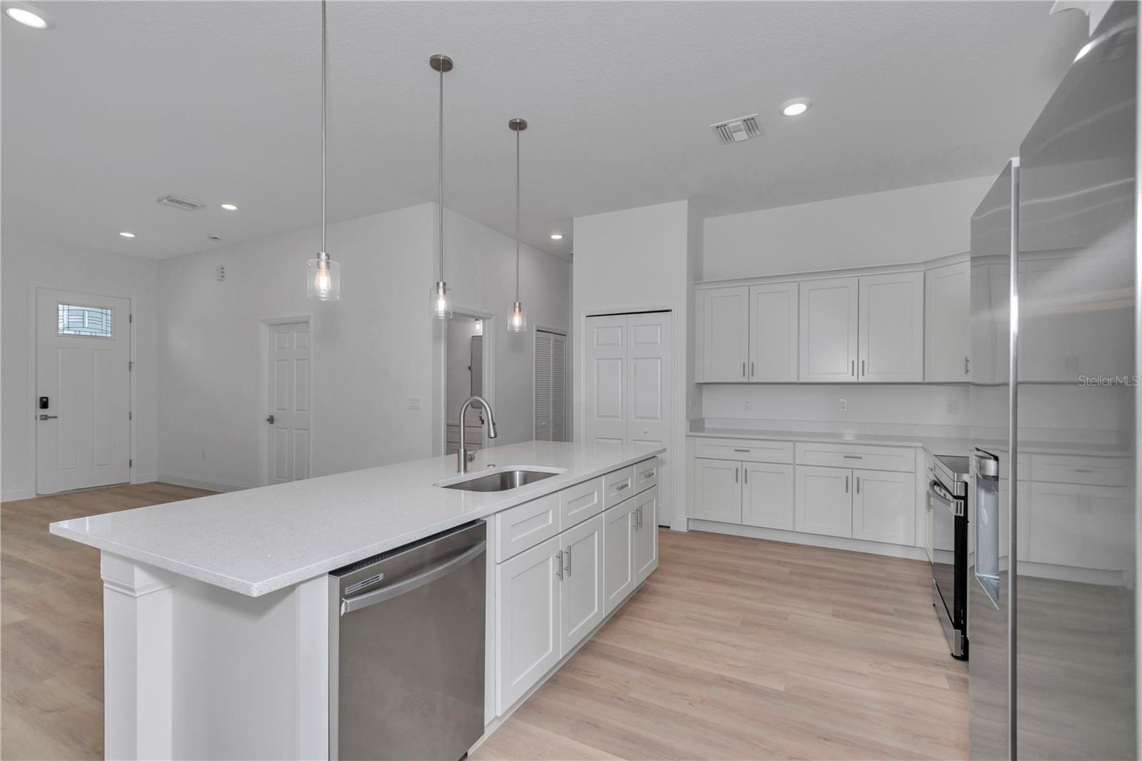 MARION OAKS UN 05 - Residential