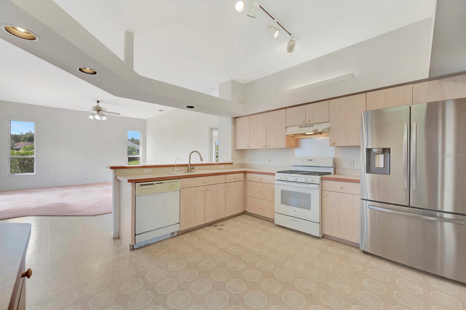 QUAIL RUN PH II & III - Residential