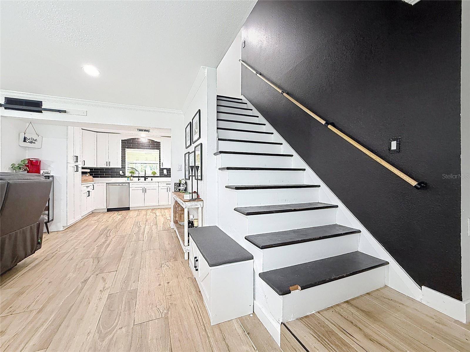 BAY CREST PARK UNIT 17 - Residential