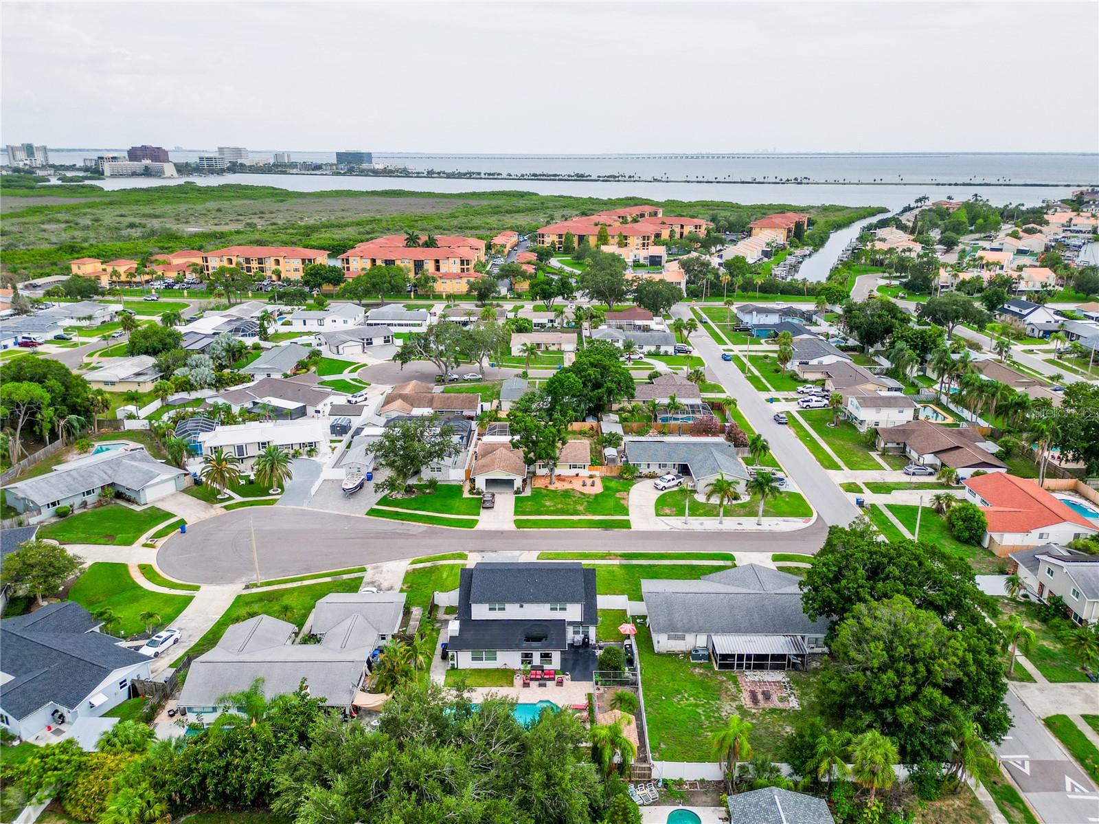 BAY CREST PARK UNIT 17 - Residential