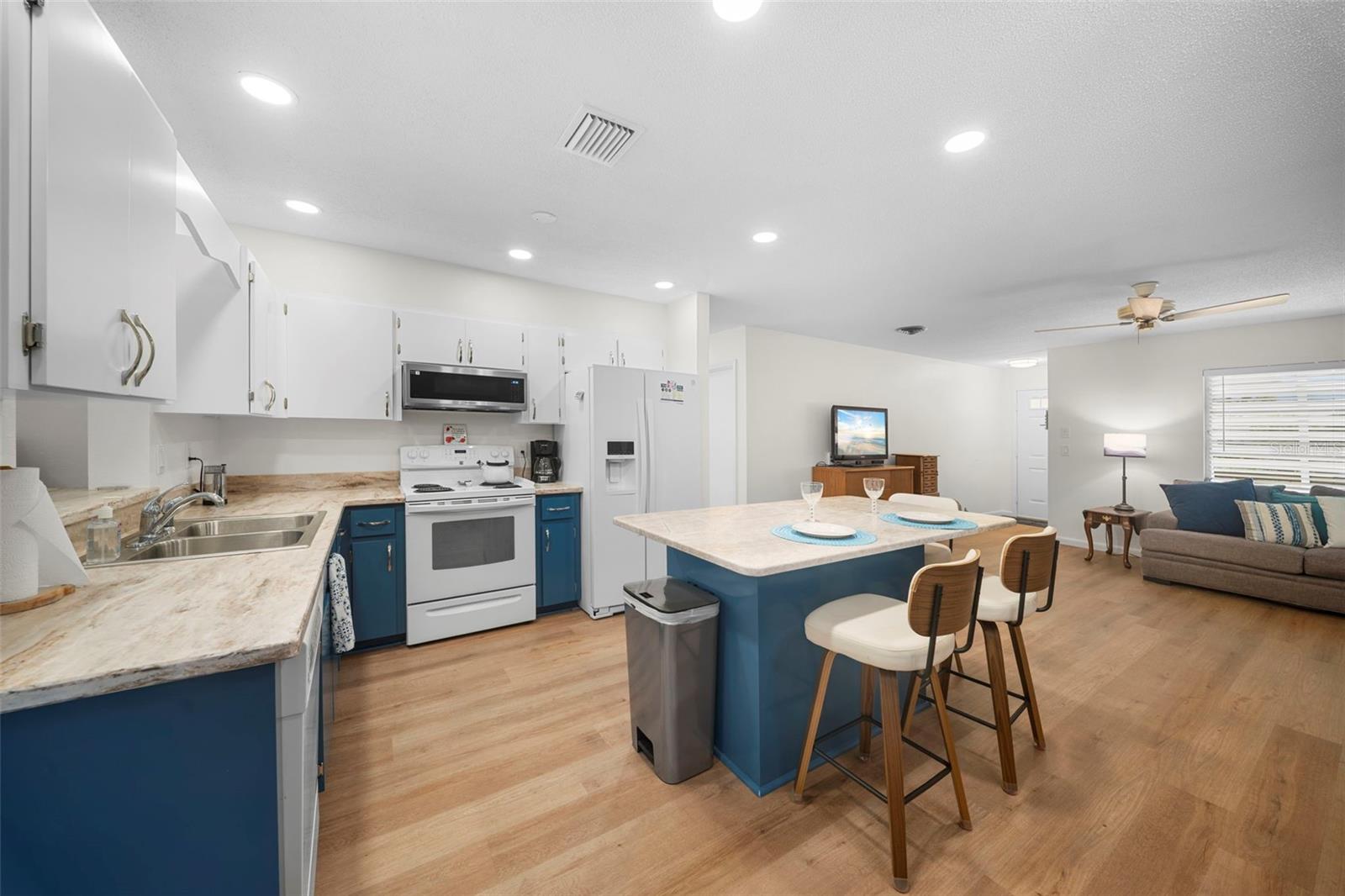 PINE LAKE DEV - Residential