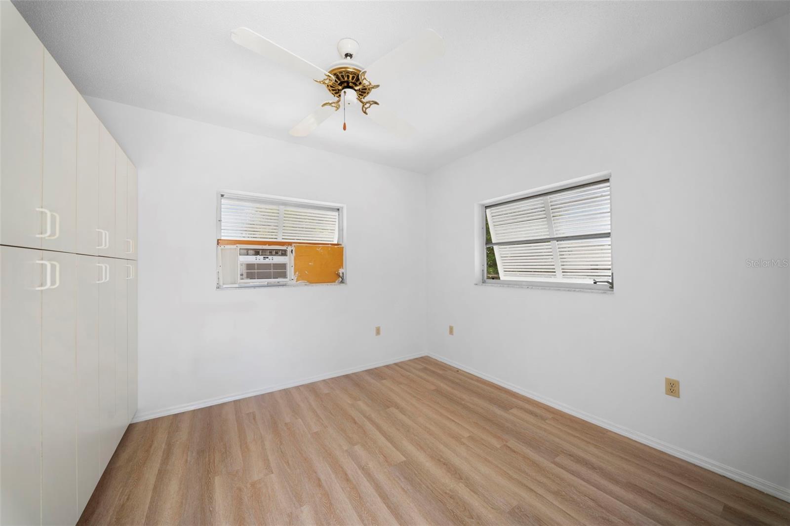 PINE LAKE DEV - Residential