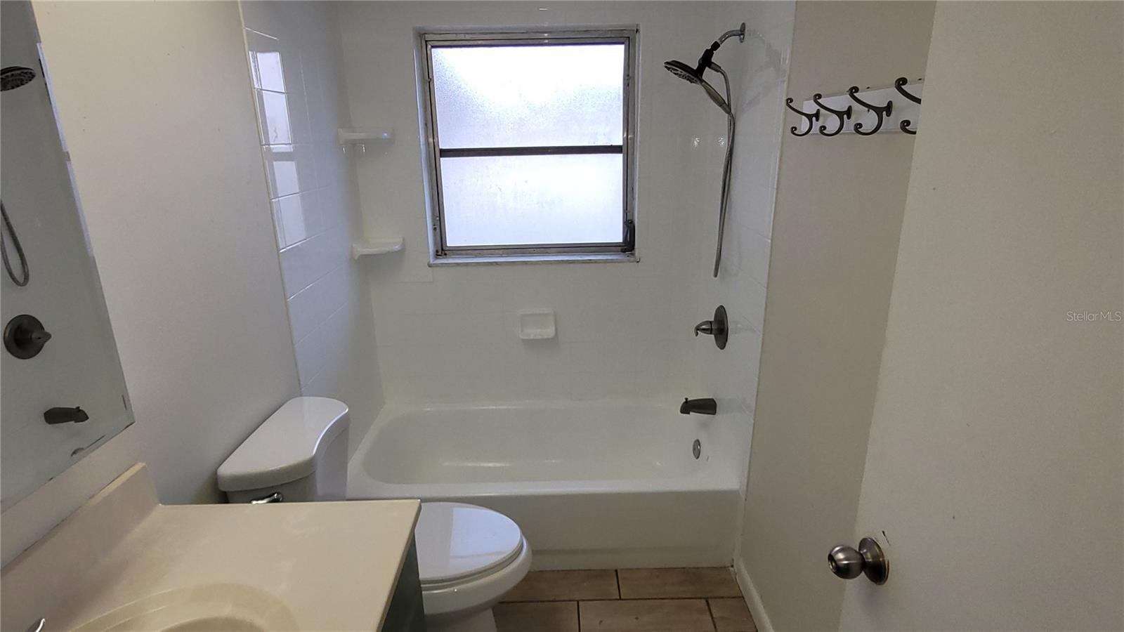 BEVERLY HILLS UNIT 06 - Residential