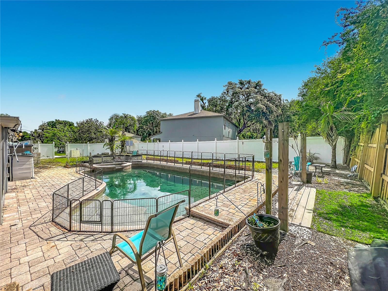 LAKE LUCY ESTATES - Residential