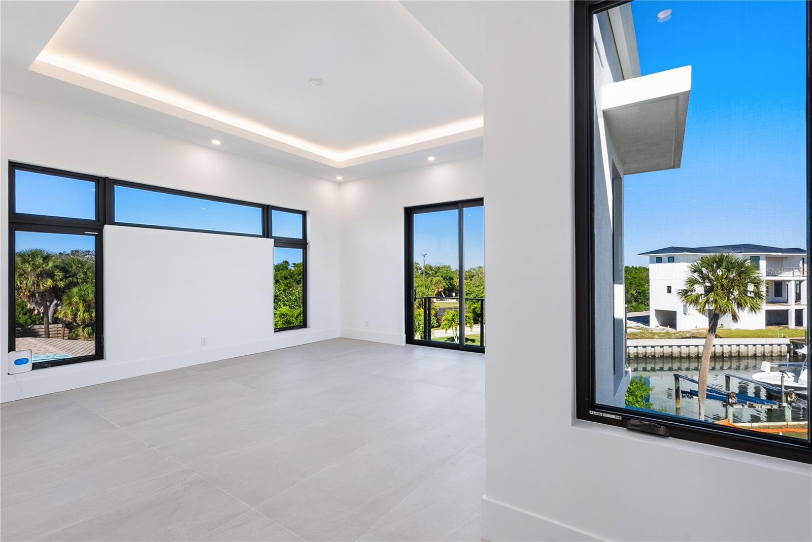 LONGBOAT KEY ESTATES - Residential