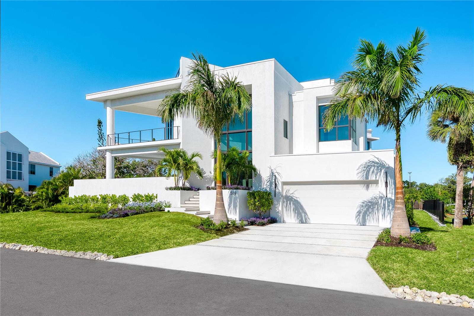 LONGBOAT KEY ESTATES - Residential