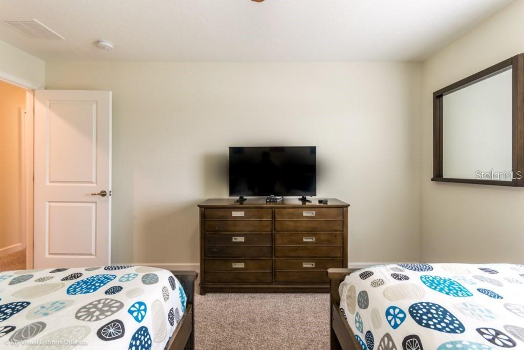 STOREY LAKE PH 2 - Residential Lease