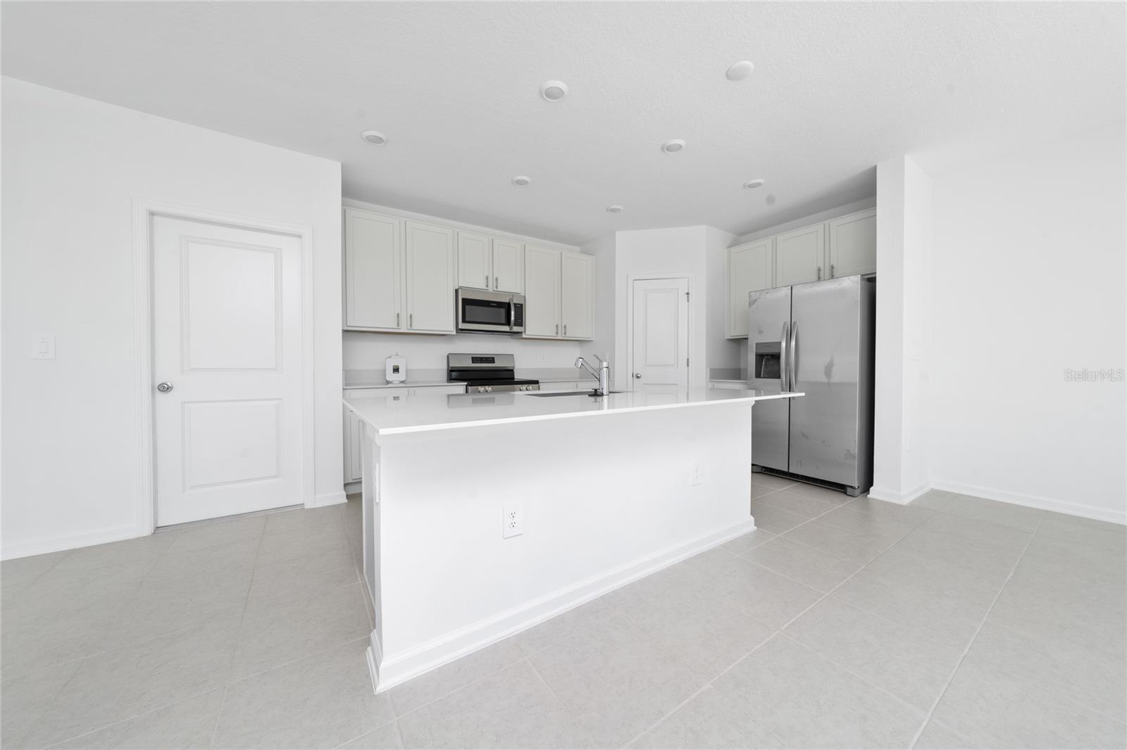 WESTVIEW POD B NEIGHBORHOOD 2A & 2B PH 1 - Residential Lease