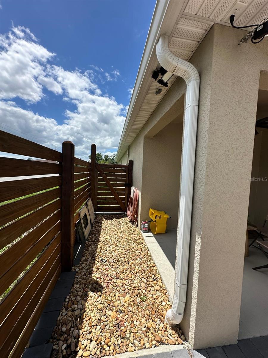 DELTONA LAKES UNIT 21 - Residential