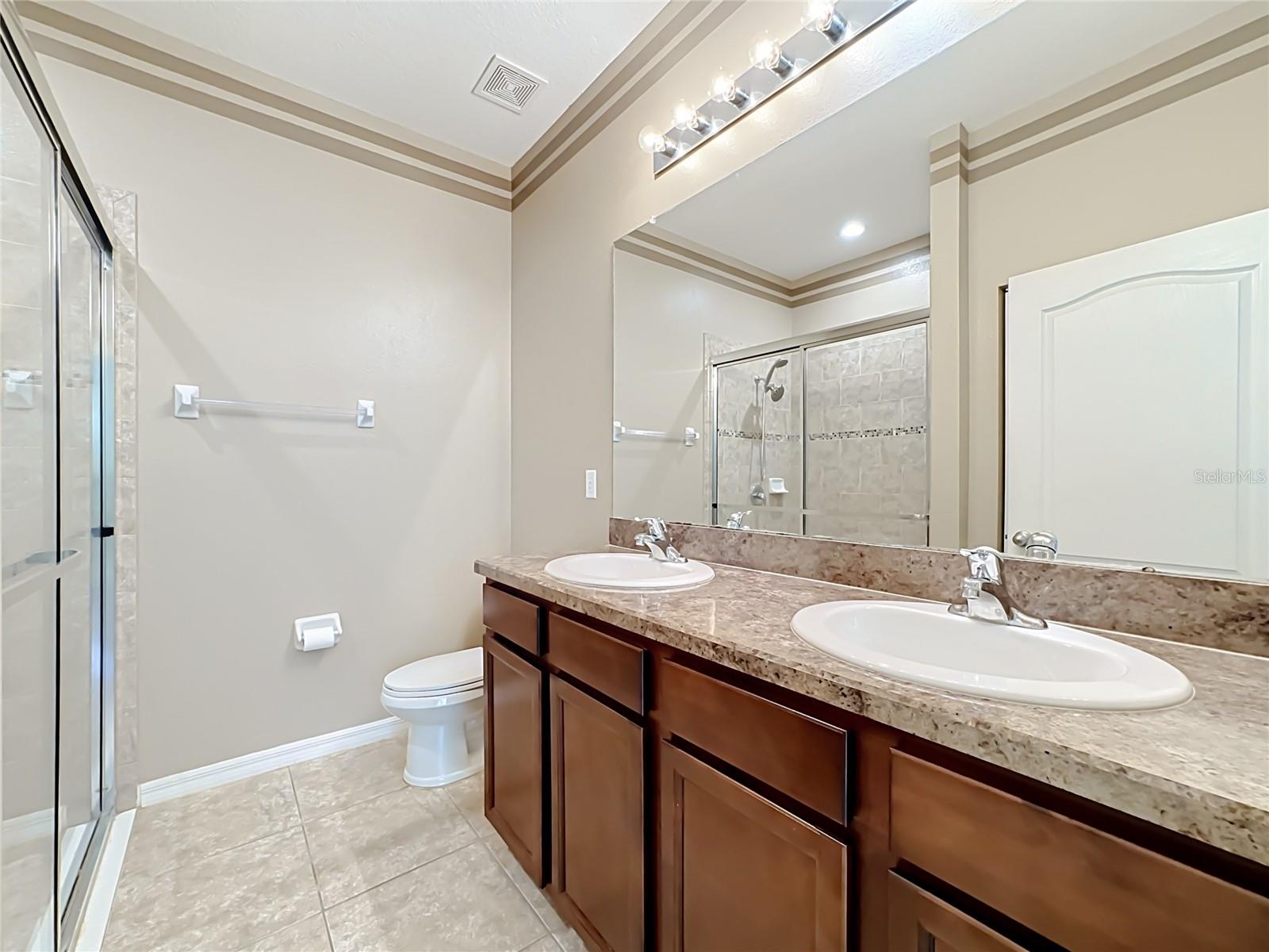 COVINGTON PARK PH 5A - Residential Lease