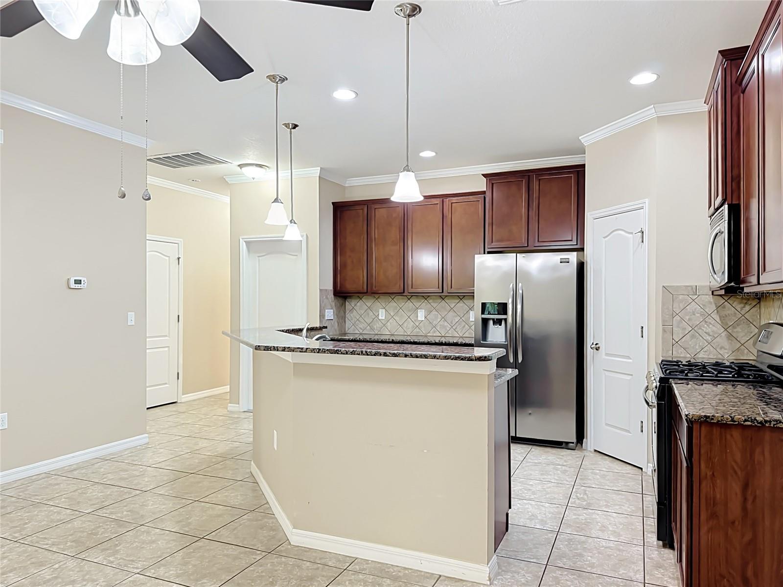 COVINGTON PARK PH 5A - Residential Lease