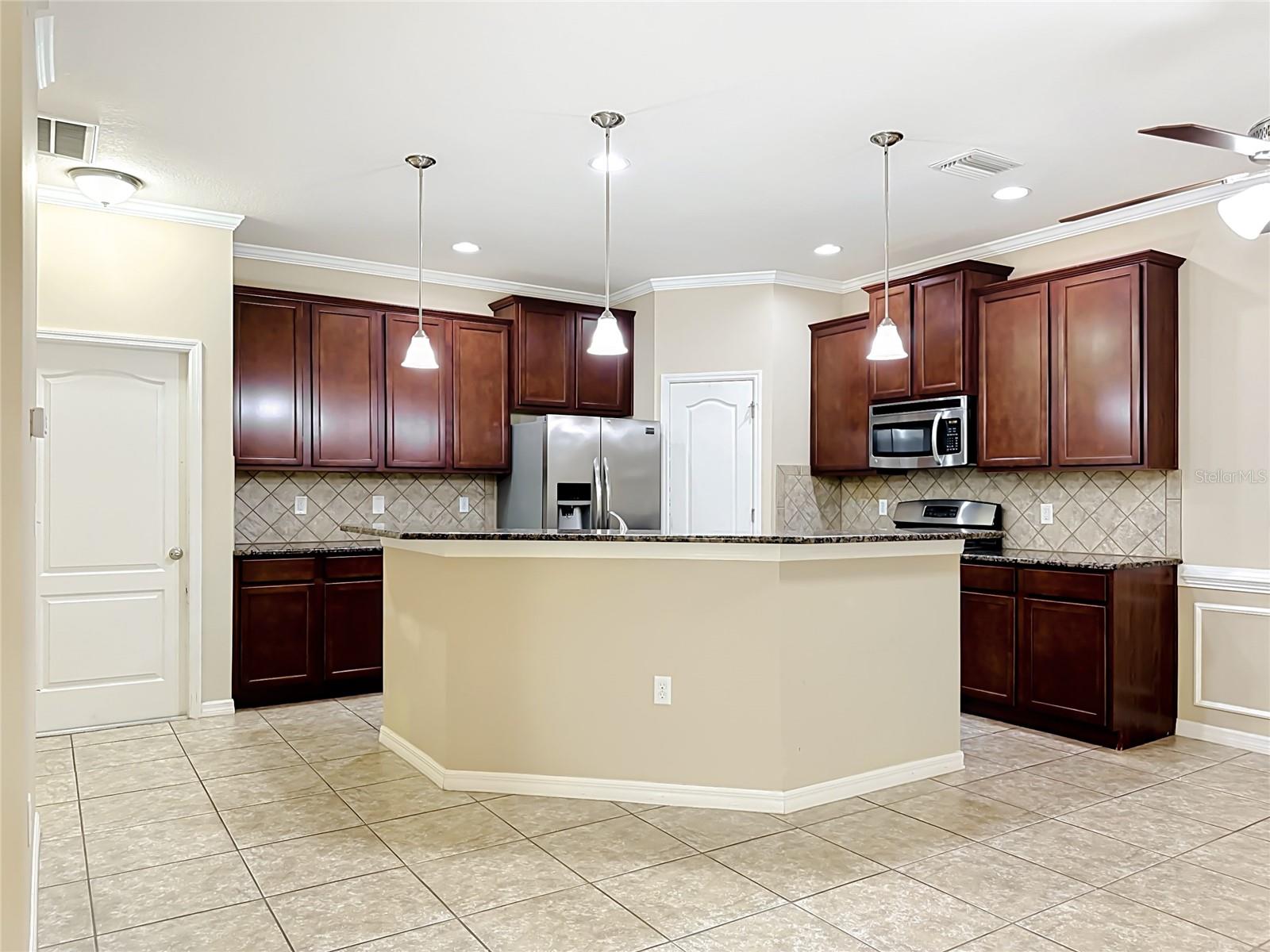 COVINGTON PARK PH 5A - Residential Lease