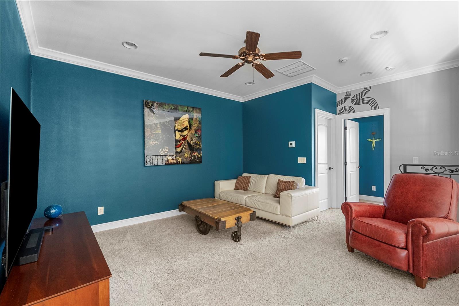 HARBOUR OAKS POINTE - Residential