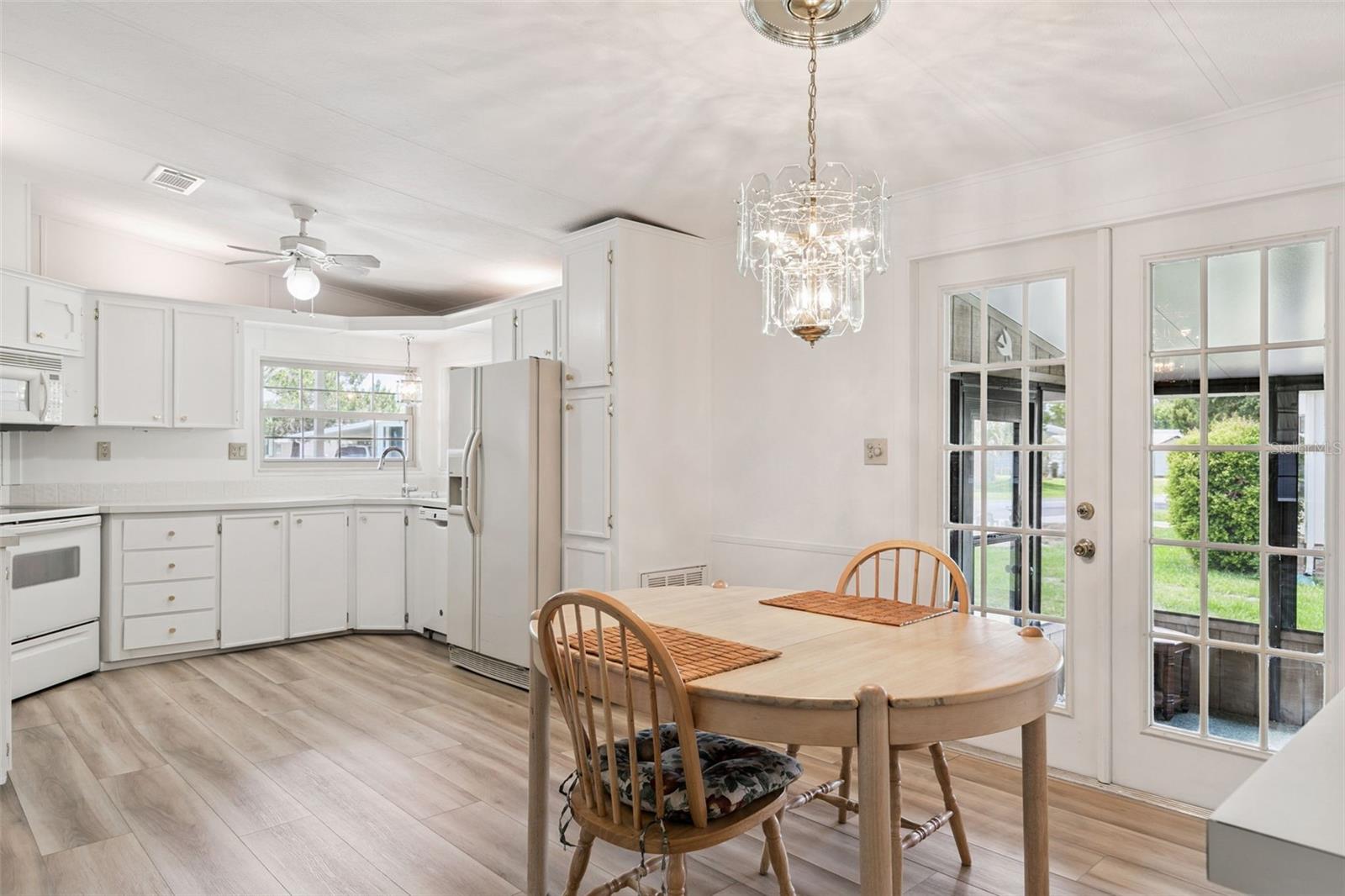 KOVE ESTATES COOP - Residential