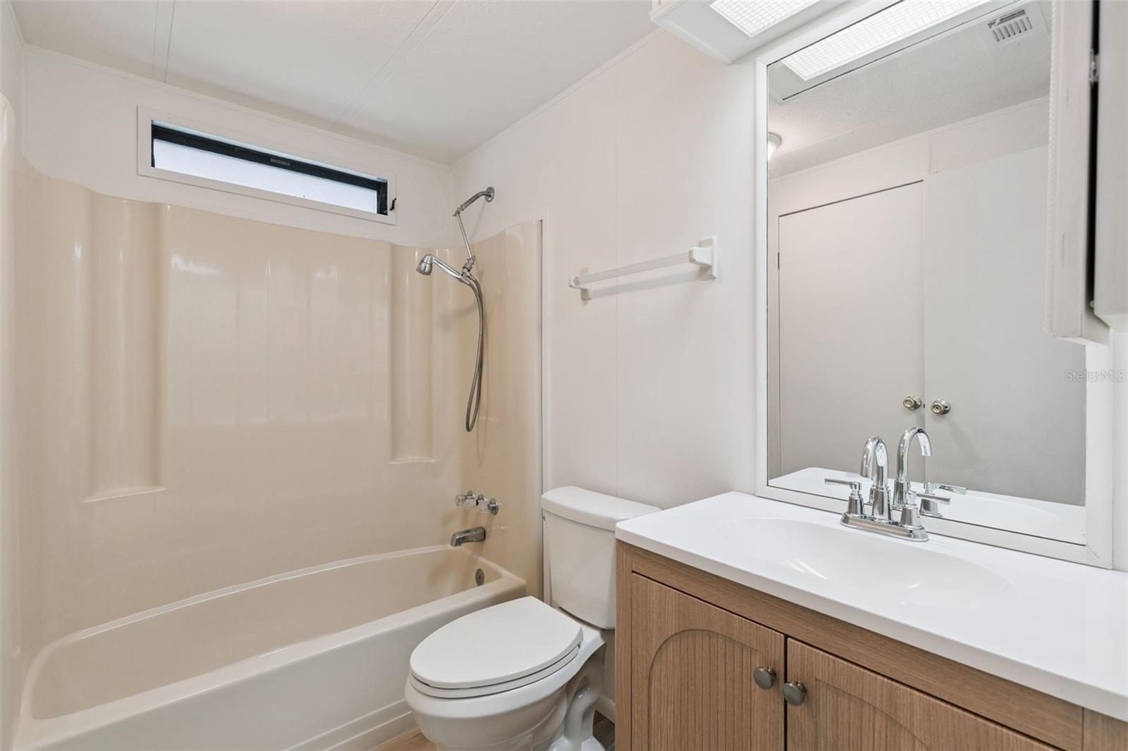 KOVE ESTATES COOP - Residential