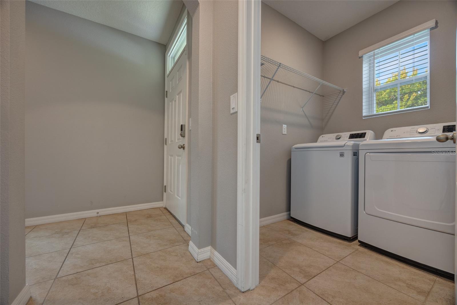VICTORIA OAKS PH A - Residential