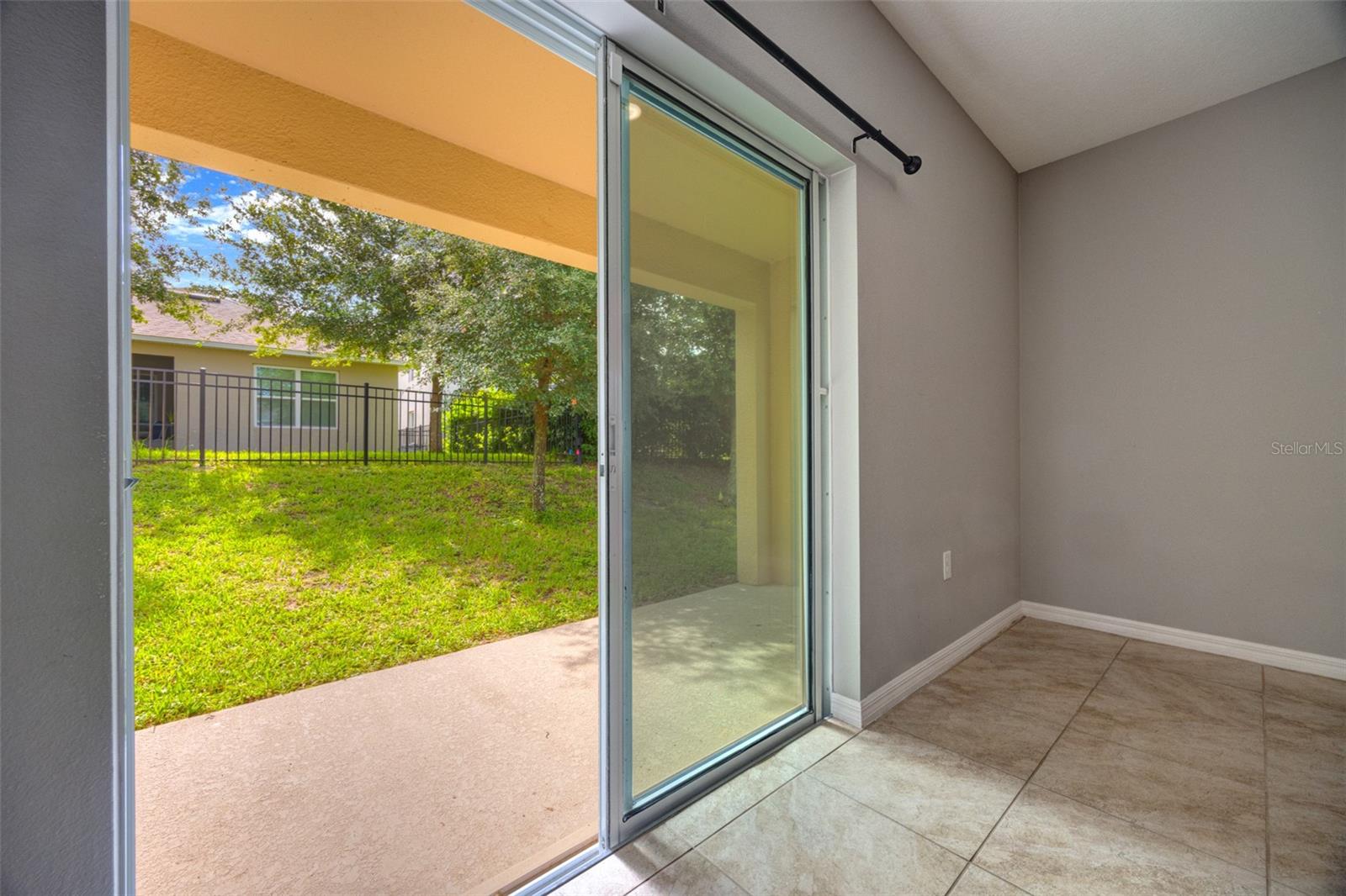 VICTORIA OAKS PH A - Residential