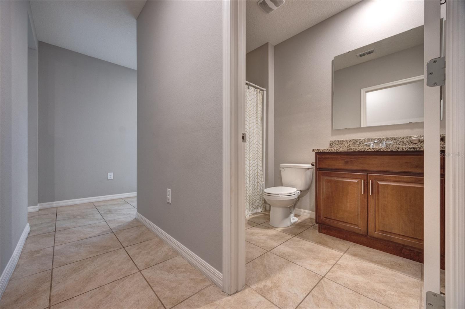 VICTORIA OAKS PH A - Residential